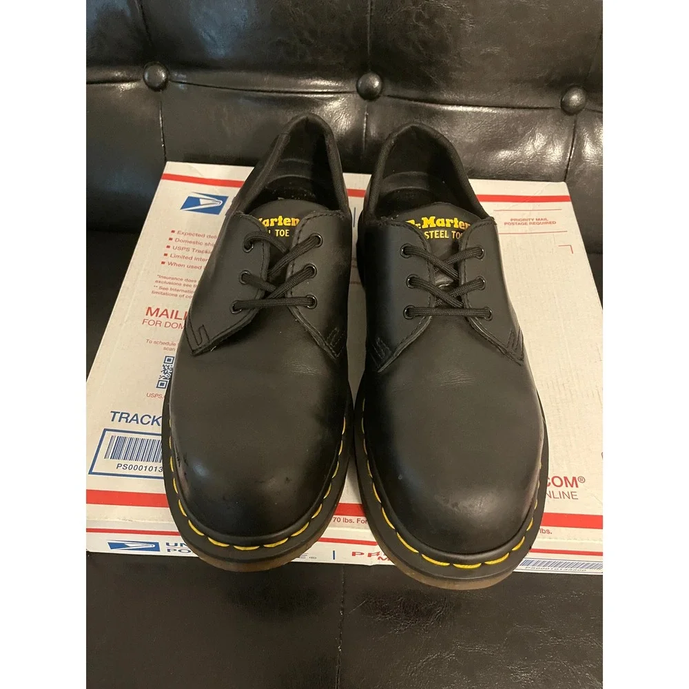 Dr.‎ Martens Industrial Steel Toe Safety